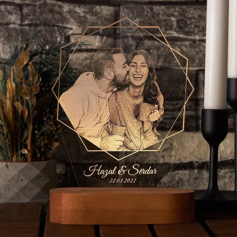 PERSONALIZED ACRYLIC PHOTO LED LAMP